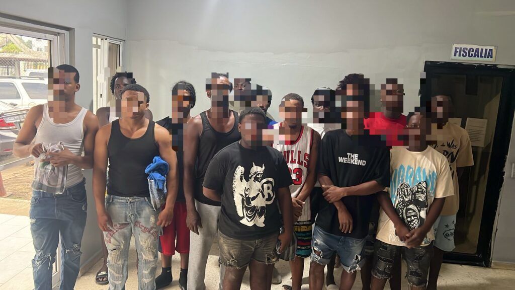 Policía desmantela puntos de drogas