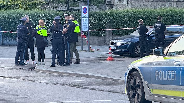 Una mujer ataca con un cuchillo a dos transeúntes es abatida por la Policía en Alemania