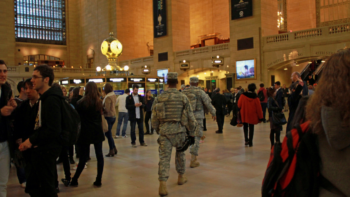 Dos apuñalados en estación del Metro de Nueva York