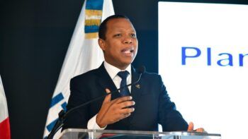 Intrant se querella por «soborno y chantaje» contra la empresa Dekolor