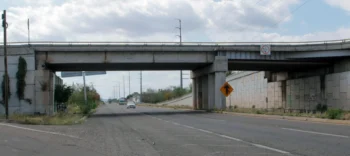 Encuentran 20 cadáveres en una carretera de México