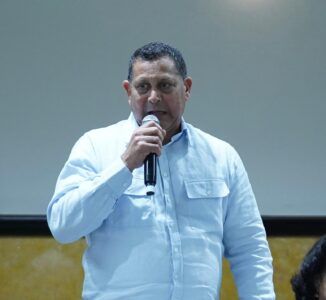 Presidente de Fedomu, Nelson Núñez, llama a alcaldes a manejar recursos con transparencia