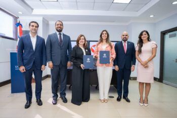 ANJE y la Cámara de Comercio de Santo Domingo firman alianza para impulsar el emprendimiento joven y la formalización empresarial