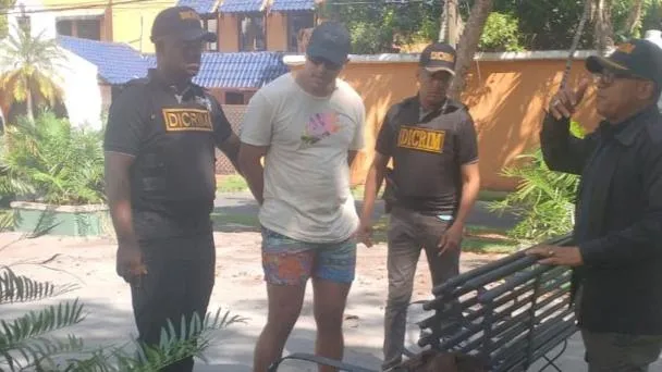 Prisión preventiva para hombre que lanzó una perra desde el piso 11 en Bella Vista