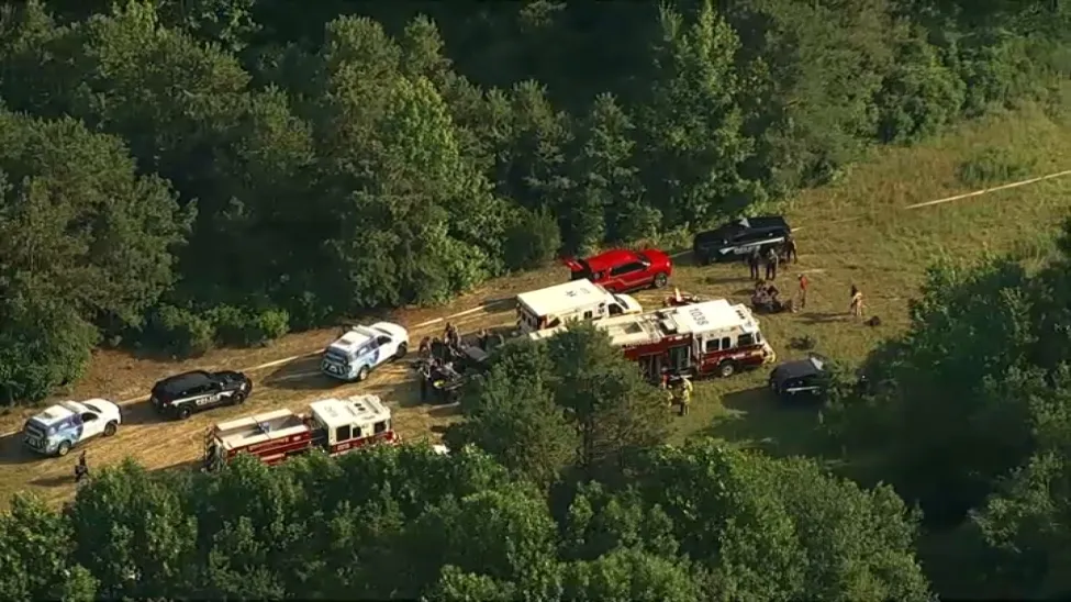 Quince heridos, tres graves, tras estrellarse avioneta de paracaidismo en NJ