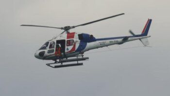 Se desploma helicóptero policial en río de Malasia; hay 5 lesionados