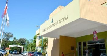 Detienen a varias personas del área financiera del Ministerio de Agricultura