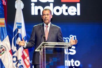 INDOTEL abre 30 mil becas para impulsar futuro tecnológico del país