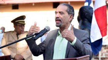 La modificación a las letras del himno nacional tiene consecuencias penales