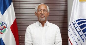 Someterán querella contra exministro de Educación Ángel Hernández