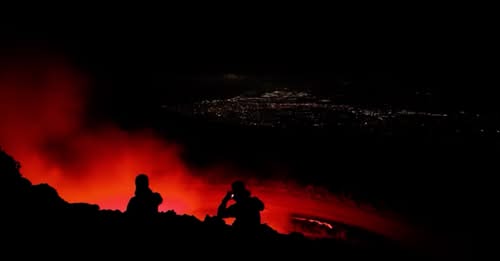 Entra en erupción el volcán más peligroso de Europa