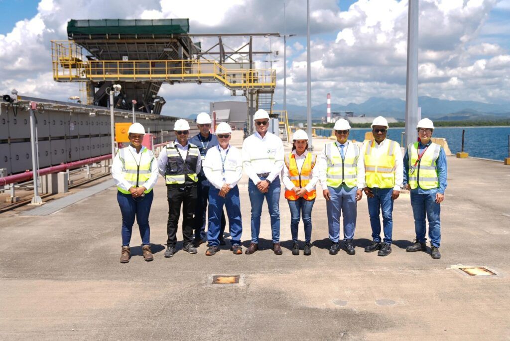 Supervisan cumplimiento operativo y ambiental de la Central Punta Catalina