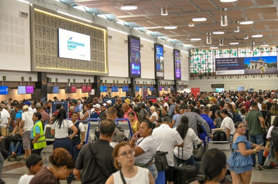 Compensarán a pasajeros afectados por fallo eléctrico en el AILA