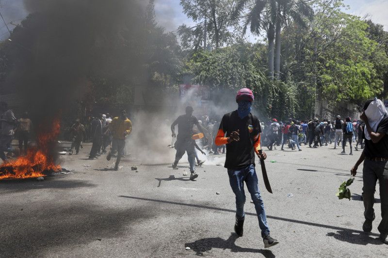 La nueva fuerza para enfrentar a las bandas en Haití empieza operaciones