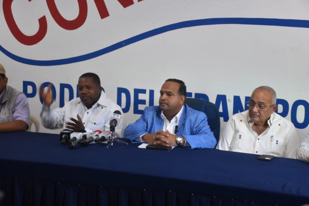 CONATRA elogia puesta en ejecución tarifa integrada de transporte