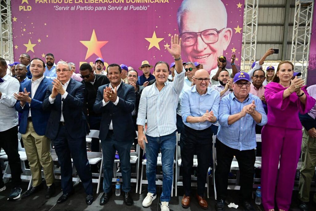 Abel Martínez: “Este gobierno llegó como “el cambio” y va a salir como “el fallo”