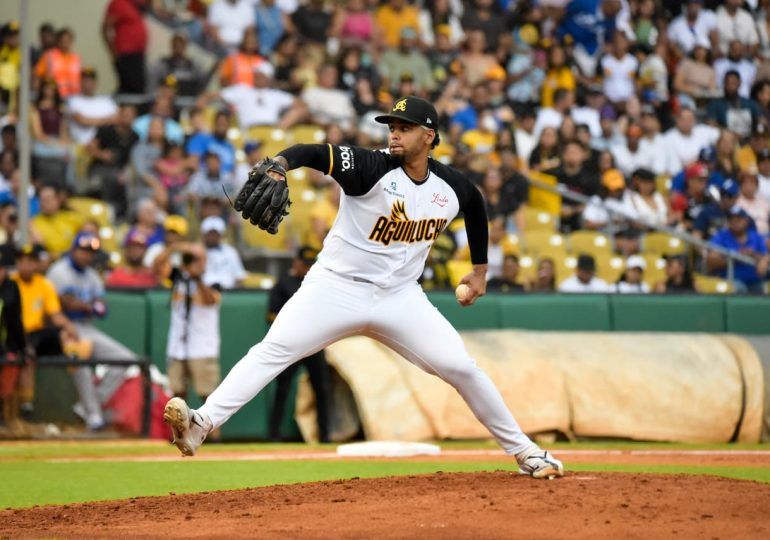 Águilas Cibaeñas blanquean al Licey 4 por 0 en el Estadio Cibao