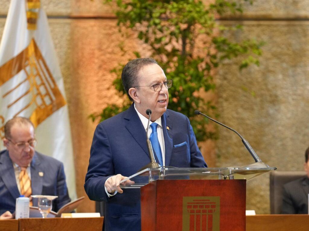 Valdez Albizu informa inversión extranjera directa ascendió a US$4,000 millones de enero a septiembre