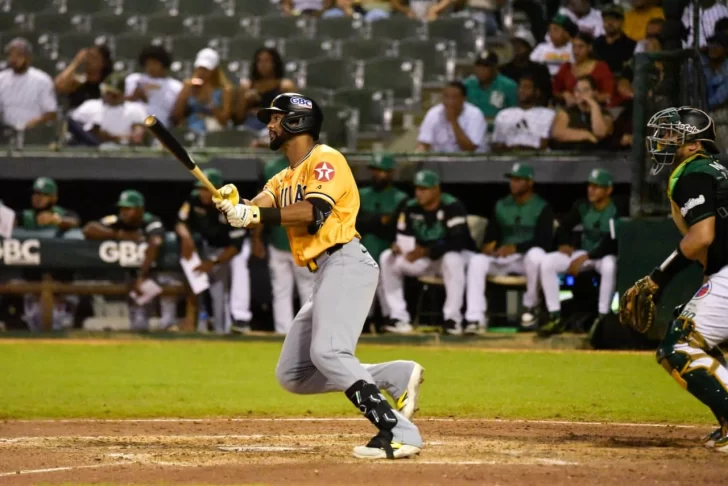 Las Águilas vencen por segunda noche corrida a las Estrellas