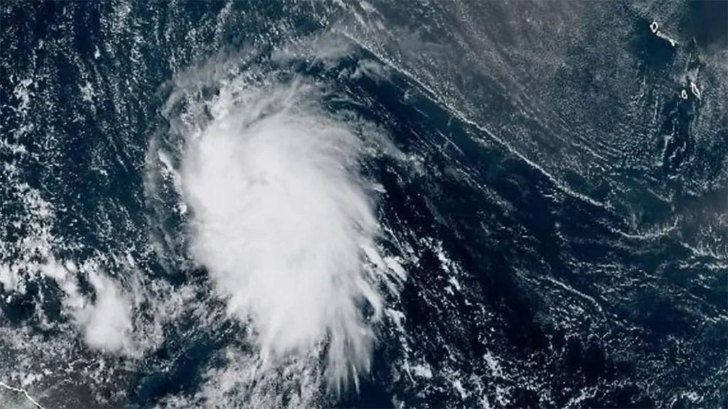 La tormenta Jerry crece en el Atlántico con el pronóstico de ser huracán el fin de semana