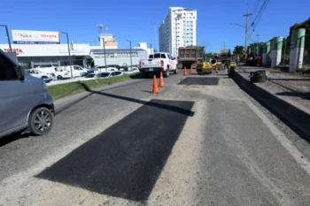Ministerio de Obras Públicas agiliza en el bacheo de calles del Gran Santo Domingo