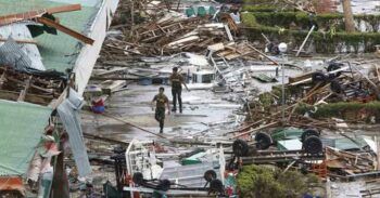 Al menos 26 muertos y miles de desplazados tras el paso de Tifón Tino en Filipinas