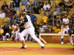 Águilas siguen firmes en el primer lugar