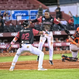 Los Gigantes superan a los Toros