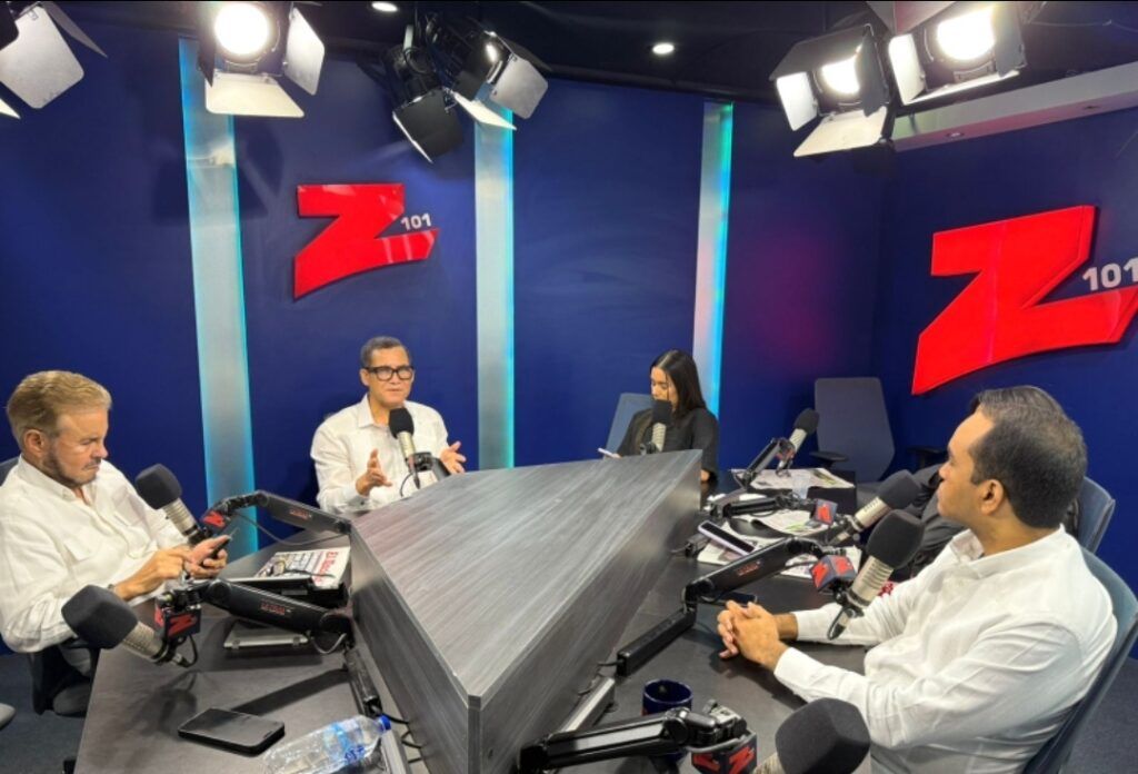 Este gobierno ha hecho 44 aumentos salariales