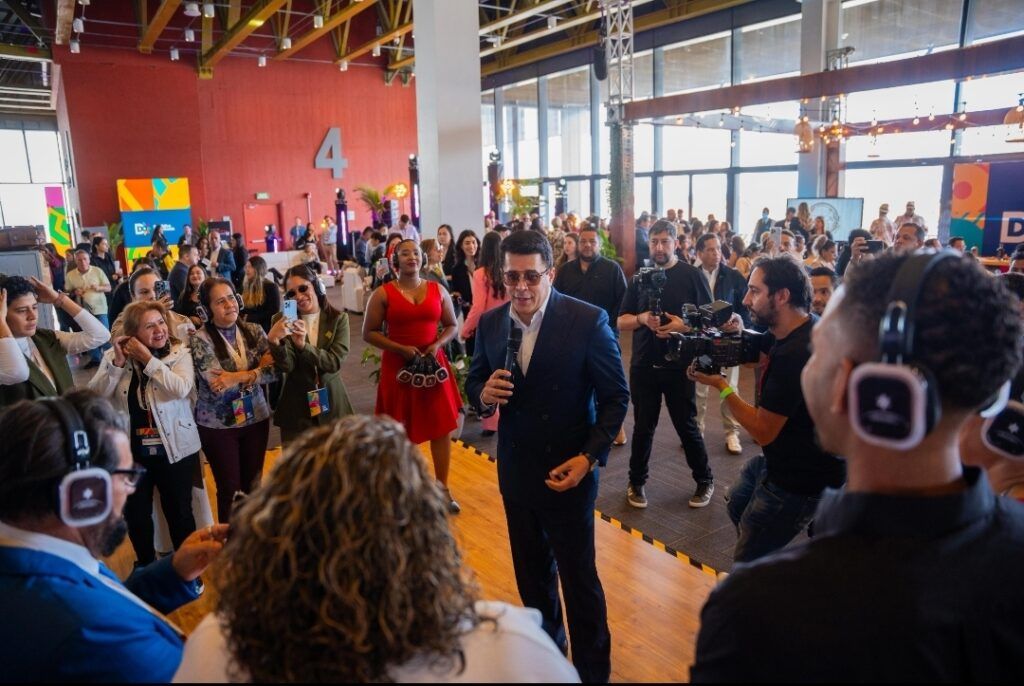 David Collado lanza en Colombia la plataforma “Conoce el Paraíso”.