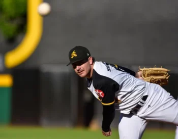 Águilas blanquean a los Toros