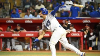 Licey se acerca a medio juego de la clasificación