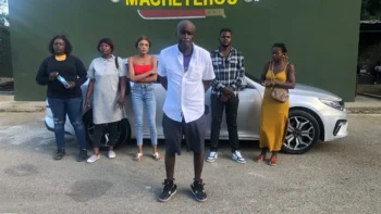 Detienen conductor que transportaba haitianos indocumentados en Mao
