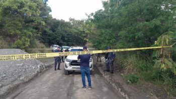 Hallan vehículo en que se desplazaban pareja ultimada en Constanza