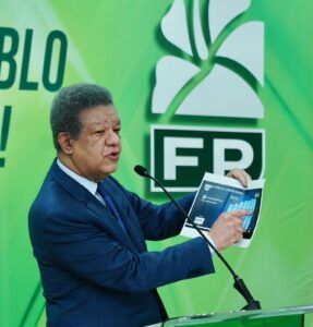 Leonel asegura que Abinader presentó un país que no existe