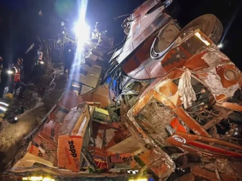 Accidente de autobús deja 19 muertos en Nepal