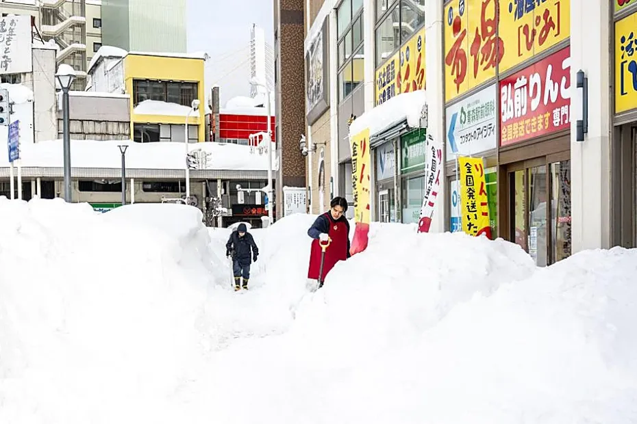 Suben a 46 los muertos por las fuertes nevadas en Japón