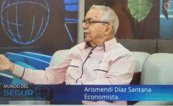 Díaz Santana propone ajuste automático de cápita para reducir gasto de bolsillo en salud