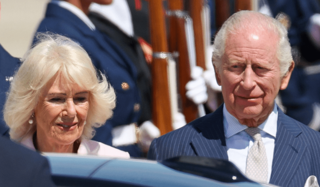 El rey Carlos III y la reina Camila llegan a EE. UU. para reunirse con Donald Trump