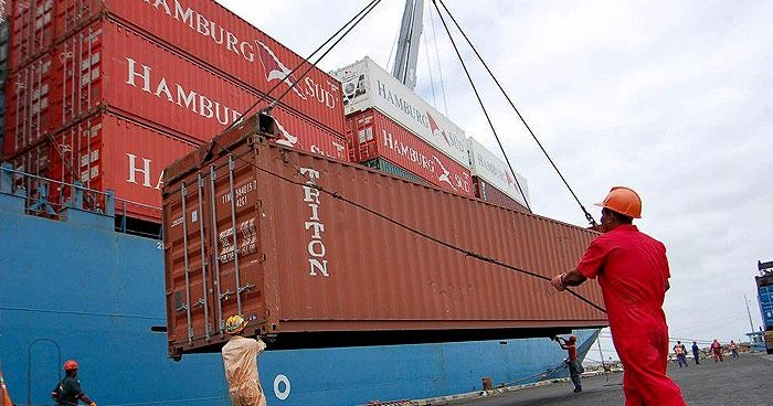 República Dominicana registra fuerte déficit comercial en primeros cuatro meses de 2026