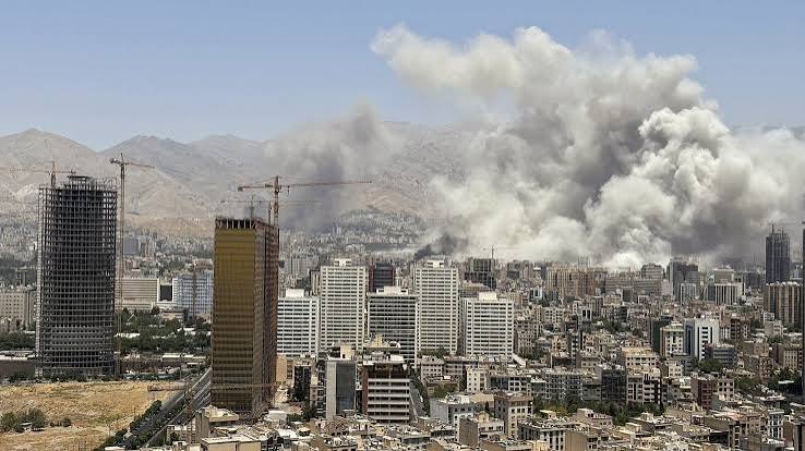 Seis meses de guerra con Irán: del bombardeo al bloqueo, del bloqueo a las sanciones… ¿cuál era el plan?